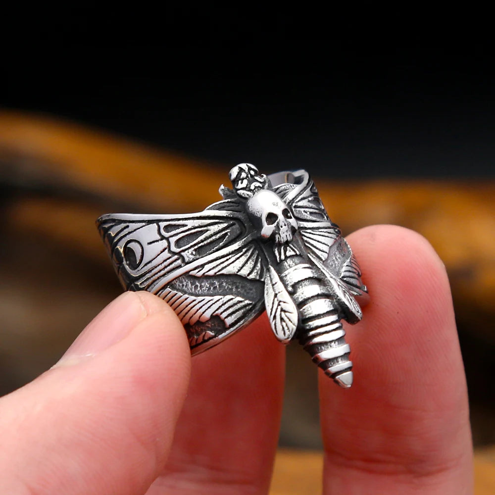 Rogue + Wolf Gothic Fashion Skull Moth Ring For Men Women Stainless Steel Punk Animal Ring Unique Biker Amulet Jewelry Gifts Dropshipping Skull Gothic Wolf Steel Stainless Steel
