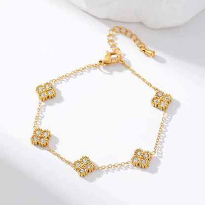 Lumière Bijoux Zircon Clover Bracelet