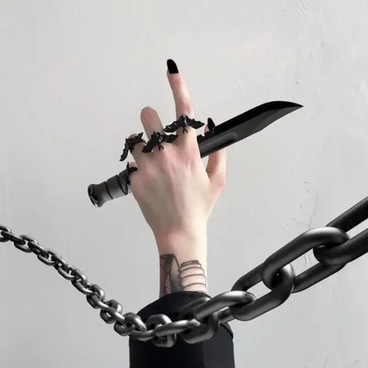 Rogue + Wolf Gothic Black Bat Ring Punk Flying Bat Metal Adjustable Women Jewelry Hot Festival Cosplay Gift Boys Girls Halloween Accessories Gothic Bat Wolf Black